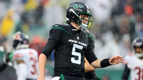 Mike White Establishes Himself as Clear-Cut QB1 for Jets