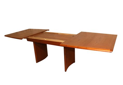 Danish Modern Teak Expandable Dining Table - Mary Kay's Furniture