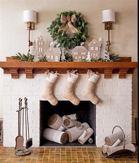 15+ DIY Christmas Mantel Decorating Ideas - For Creative Juice