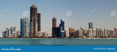 Abu Dhabi Skyline stock photo. Image of skyscraper, shopping - 14315716