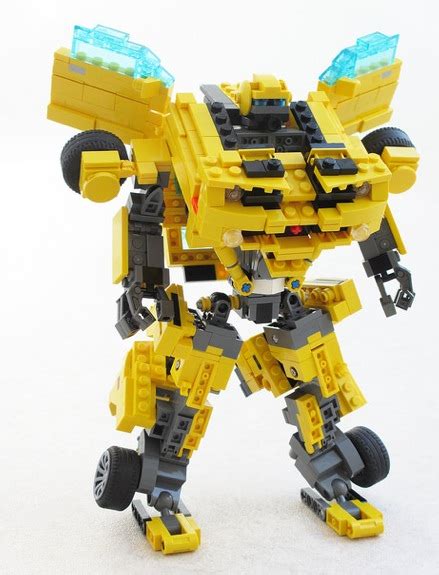 LEGO Chevrolet Camaro Turns Into Transformer Bumblebee - autoevolution