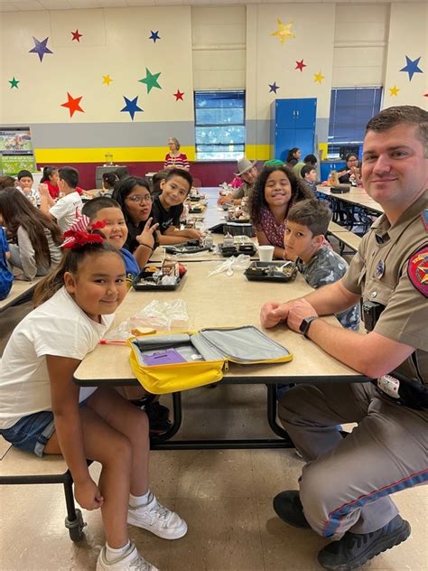 First Responders Lunch with Hopkins Students | Hopkins Elementary School