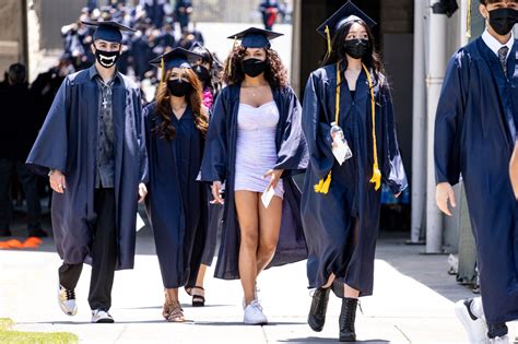 Photos: Alhambra High hosts in-person graduation at Pasadena’s Rose Bowl stadium – Pasadena Star ...