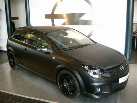 Opel Astra Black edition:picture # 4 , reviews, news, specs, buy car