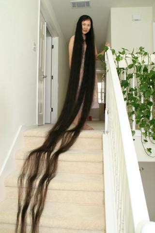 Photos: Woman With The Longest Hair | tsbnews.com