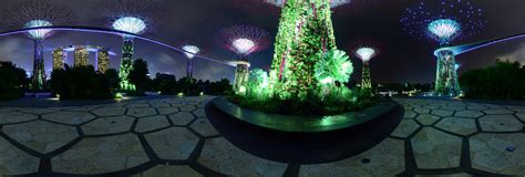 Singapore Gardens by the Bay at night 360 Panorama | 360Cities