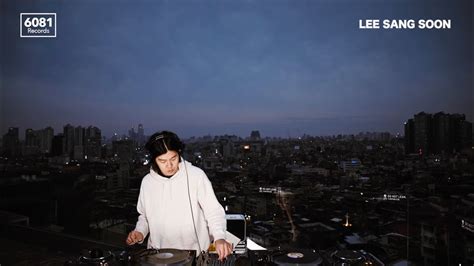 LEE SANG SOON l HBC Seoul Rooftop Session l 6081 Records - YouTube