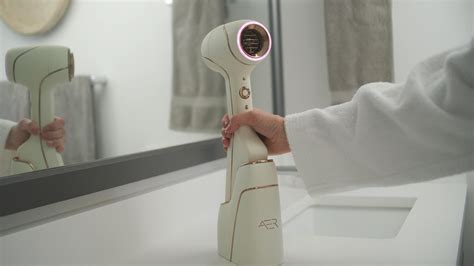 14 Best Battery Powered Hair Dryer For 2024 | Storables