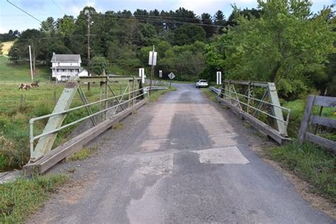 Hollow Road Bridge - HistoricBridges.org