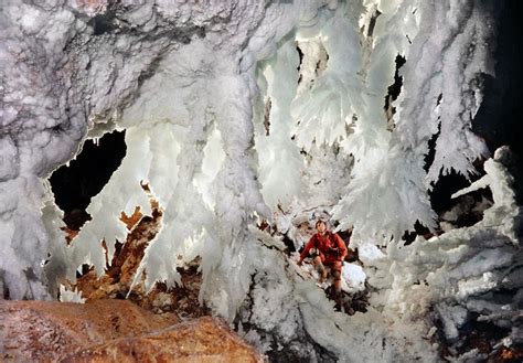 lechuguilla cave - Google Search | Carlsbad caverns, World most beautiful place, Carlsbad ...