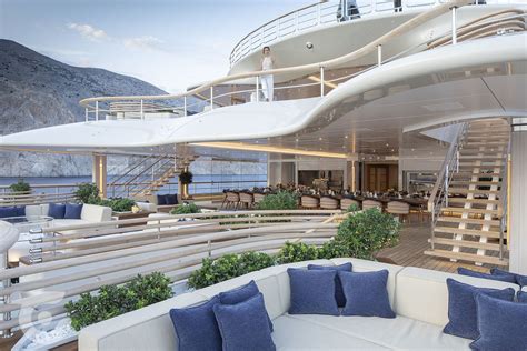 Bezos Yacht Interior - Iwanna Fly