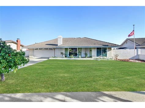 9135 Alta Loma Dr, Alta Loma, CA 91701 | Trulia