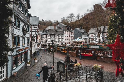 Monschau Christmas Market 2024 | Dates, Hotels & More - Christmas Markets in Europe