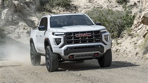 2023 GMC Canyon revealed with new ZR2-based AT4X trim - Autoblog