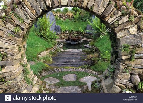 Chelsea FS 2002 design Mary Reynolds sacred Celtic santuary garden Stock Photo: 14946599 - Alamy