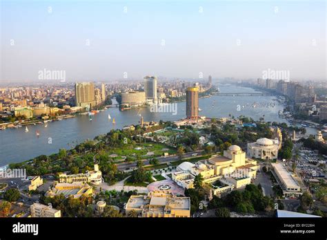 View of the Nile River in Cairo, Egypt Stock Photo - Alamy