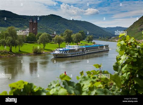 Moselle river germany hi-res stock photography and images - Alamy