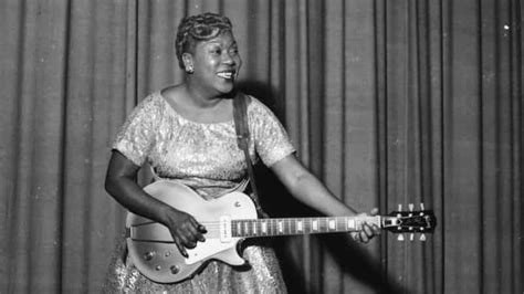 Female Guitarists You Should Know #1 - Sister Rosetta Tharpe