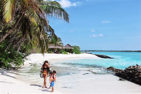 Family Travel: Summer Island Maldives – Christing C.