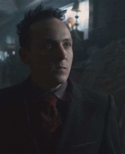 Pin by Emmy on Oswald cobblepot Gotham | Penguin gotham, Gotham ...