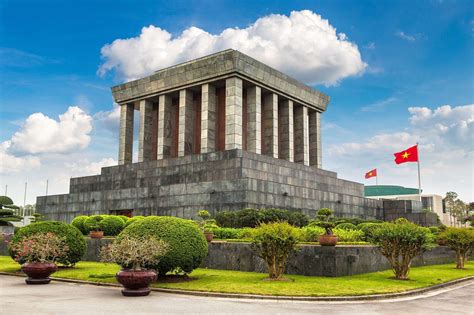 Ho Chi Minh Mausoleum: A MUST-SEE in your trip to Hanoi