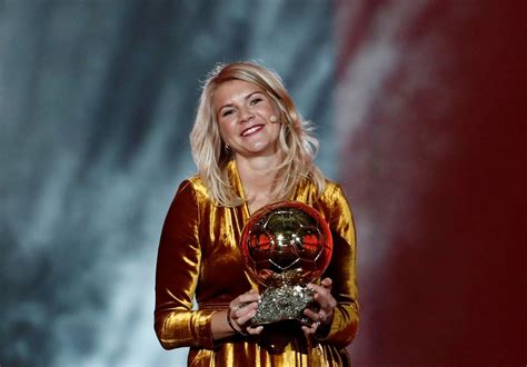 Ada Hegerberg wins inaugural Women’s Ballon d’Or | Shoot - Shoot