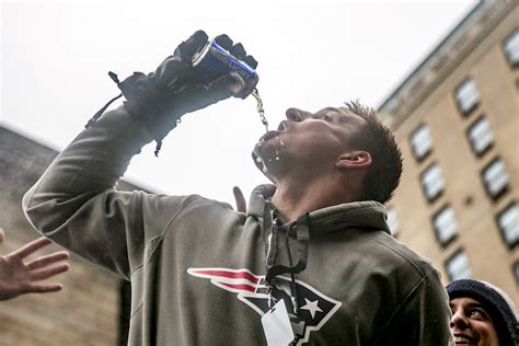 Rob Gronkowski Is Now On Tom Brady's Insane Diet, But He Made One ...