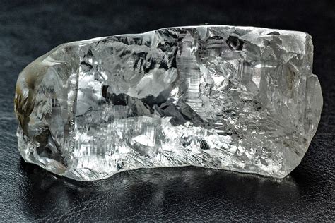 World's largest flawless diamond ever to be auctioned will be unveiled this week