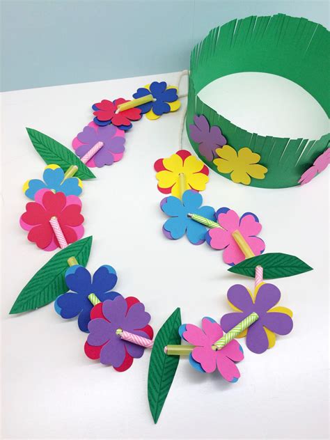 Craft for Kids: Hawaiian Lei & Grass Crown | Yaratıcı el sanatları, Yaz elişi, Eğlenceli el ...