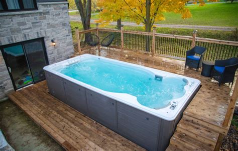 Jacuzzi® Swim Spas for Sale - Shop Best Deals in Sarasota