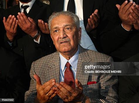 200 Dr Abdul Qadeer Khan Photos & High Res Pictures - Getty Images