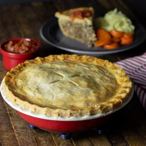 Meat Pie Recipe - The Black Peppercorn