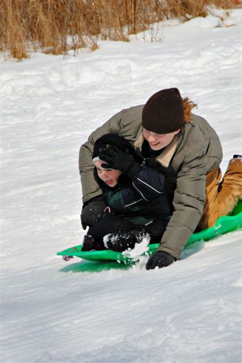 25 Sledding Safety Tips for Winter injury Prevention.