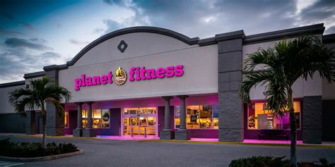 PLANET FITNESS HOURS | What Tie Does Planet Fitness Close-Open?