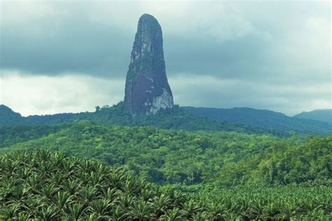 The Pico Cão Grande: Sao Tome’s Needle Shaped Volcanic Plug Peak