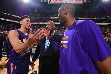 Devin Booker : "Je ne devrais jamais être comparé à Kobe Bryant" - Oxtero