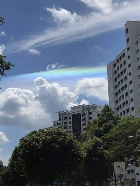 ‘Rainbow Bridge’ Spotted Over Clouds In S’pore, Deemed An Auspicious ...