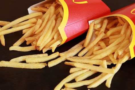 Are McDonald's Fries Vegan? Exploring The Fast Food Favorite’s Place in a Plant-Based Diet | Dad ...