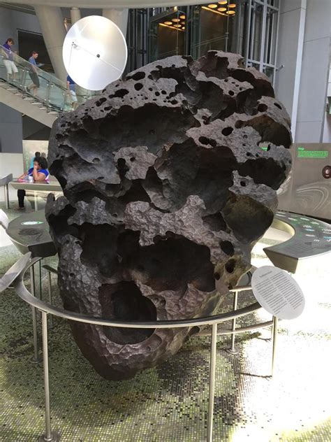 The Oregon Willamette Meteorite, the 6th largest meteorite ever found ...