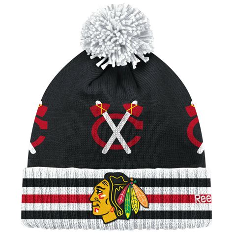 CHICAGO BLACKHAWKS 2015 NHL WINTER CLASSIC REEBOK CUFFED POM KNIT HAT ...