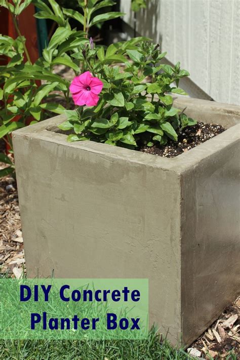 Create a Stunning Concrete Patio with Planters - Get the Ultimate Outdoor Oasis!