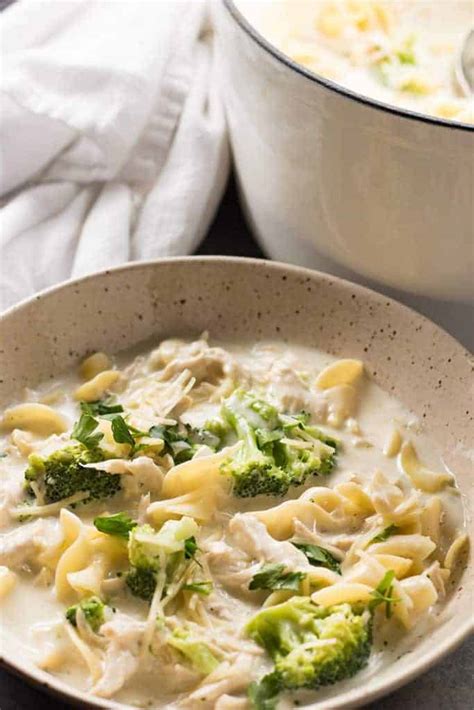 Chicken Alfredo Soup - The Salty Marshmallow