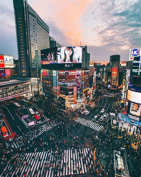 3840x2160px, 4K Free download | Shibuya Crossing in Tokyo: See the world's wildest intersection ...