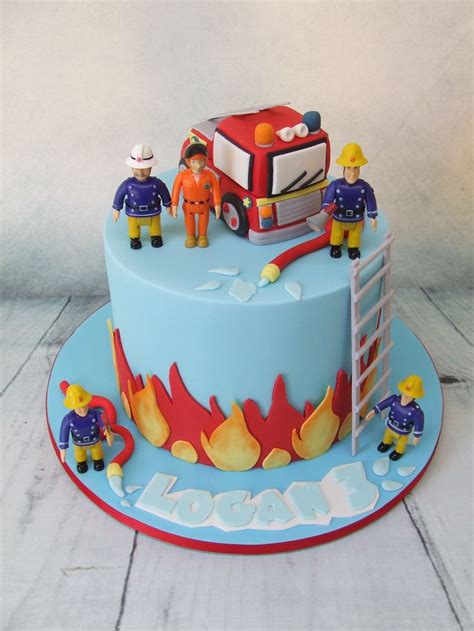 Fireman Sam cake https://www.facebook.com/CakeAChanceOnBelinda | Feuerwehrmann sam kuchen ...