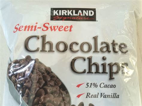 Kirkland Signature Semi-Sweet Chocolate Chips 51% Cacao, 2.04Kg Re ...