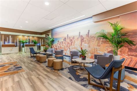 La Quinta Inn & Suites by Wyndham Chicago Downtown | Chicago, IL Hotels