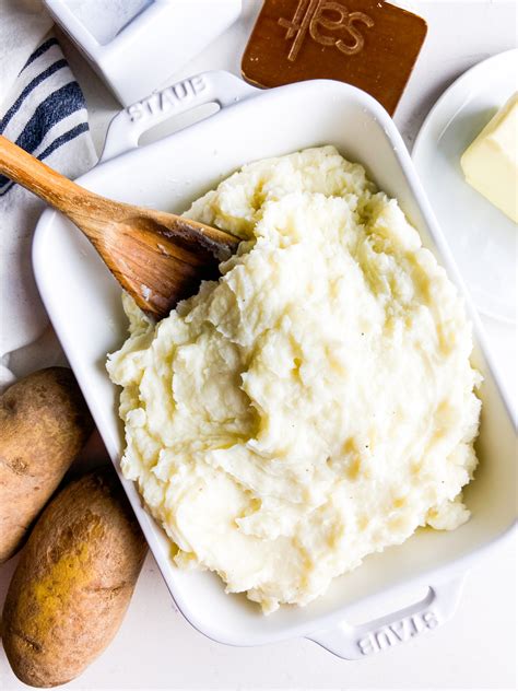 Homemade Mashed Potatoes Recipe - Life's Ambrosia