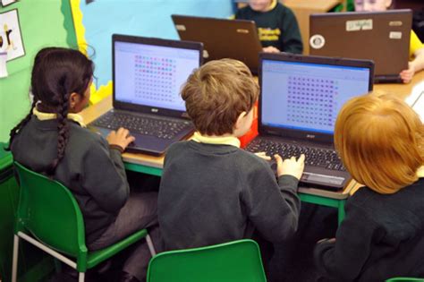 A computing revolution in schools - BBC News