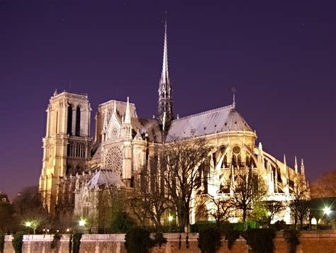 File:Notre Dame de Paris by night time.jpg - Wikimedia Commons
