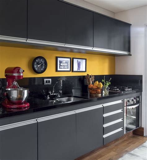 25 Bright Grey And Yellow Kitchen Decor Ideas - DigsDigs